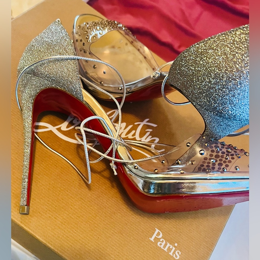 Christian Lounoutin- Degratina Frou silver